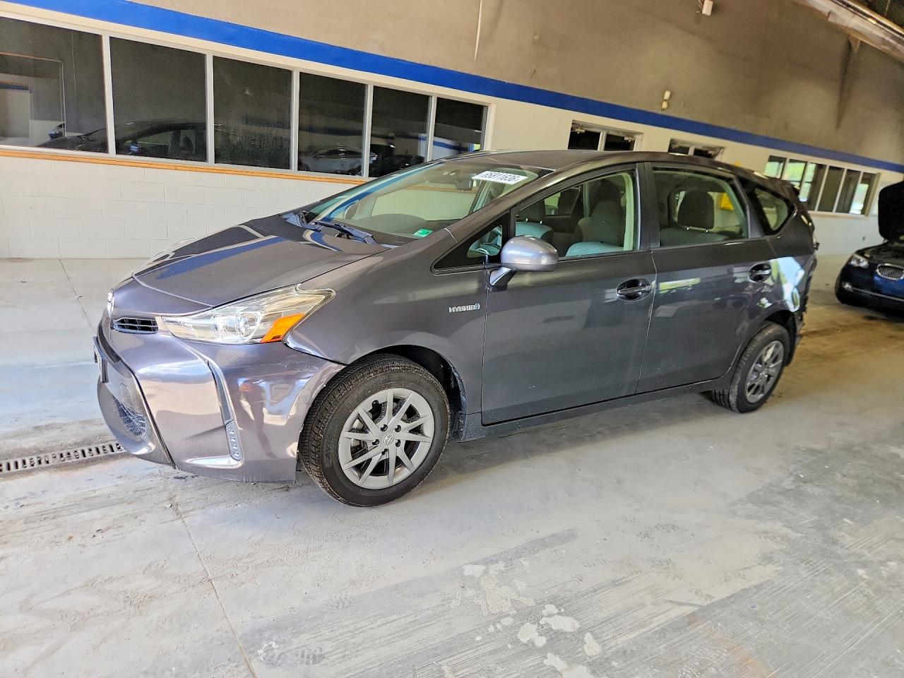2017 TOYOTA PRIUS V TWO