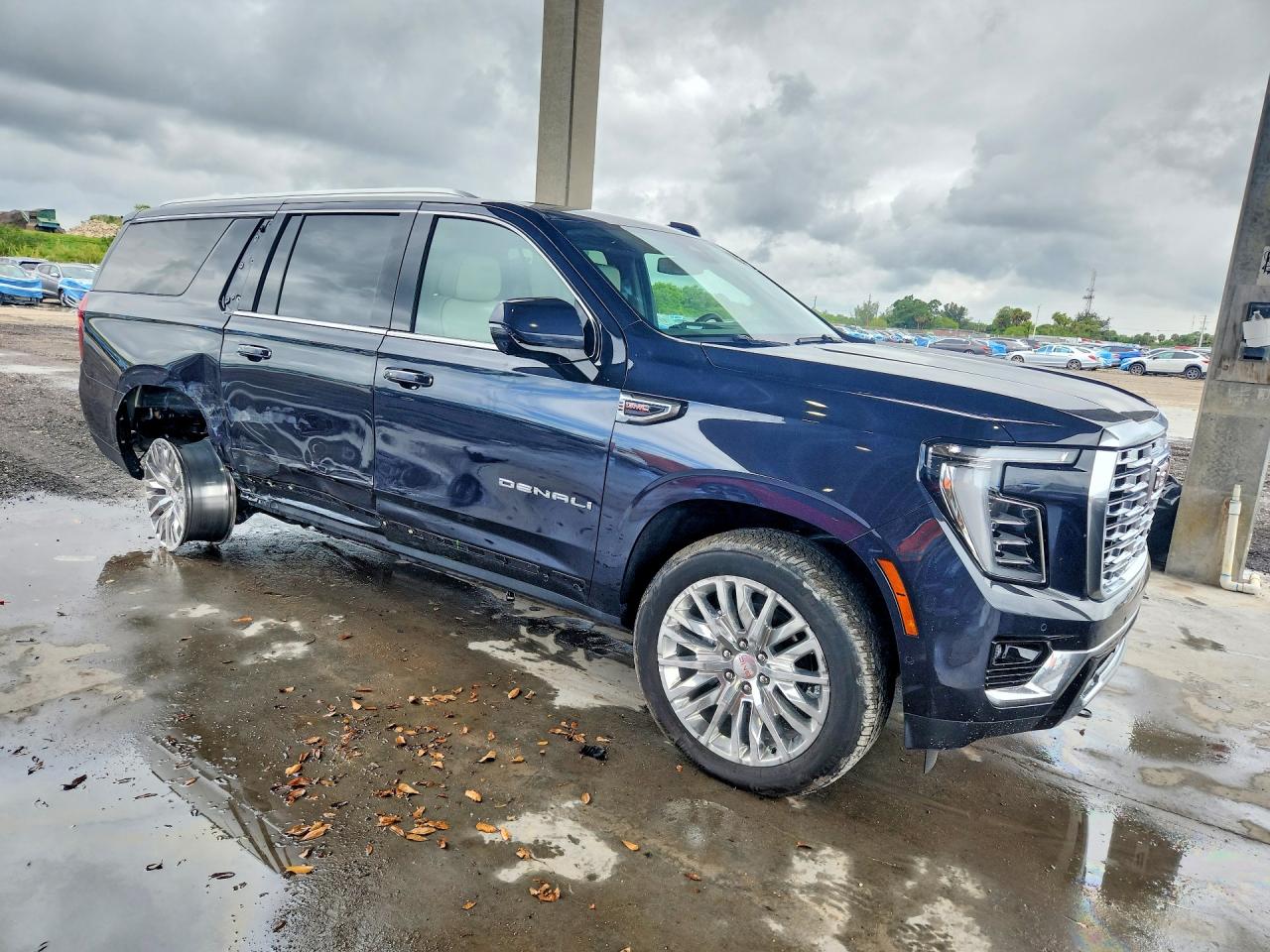 2025 GMC YUKON XL DENALI — снимка 4