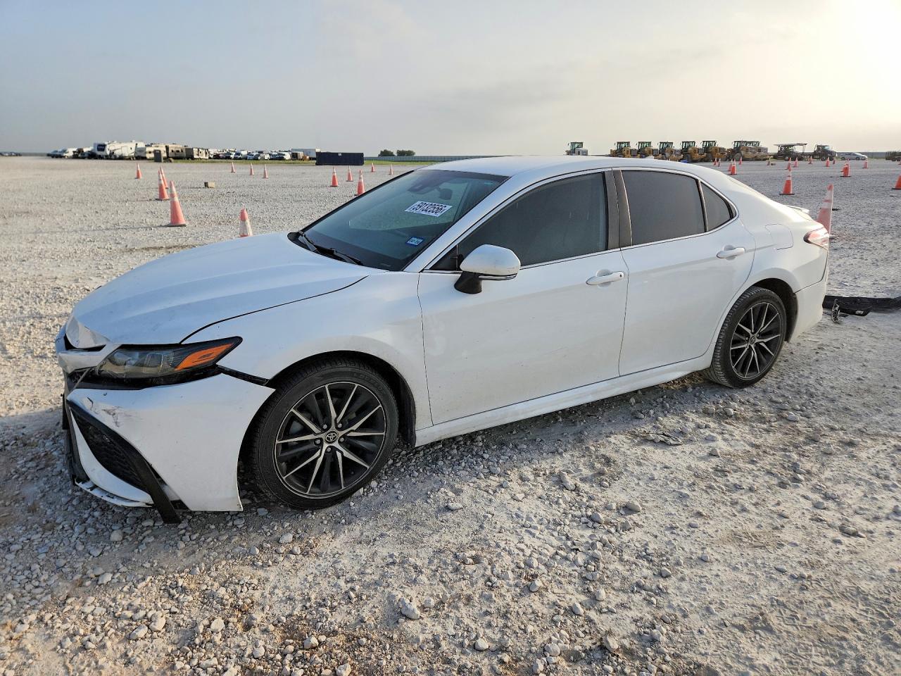 2022 TOYOTA CAMRY