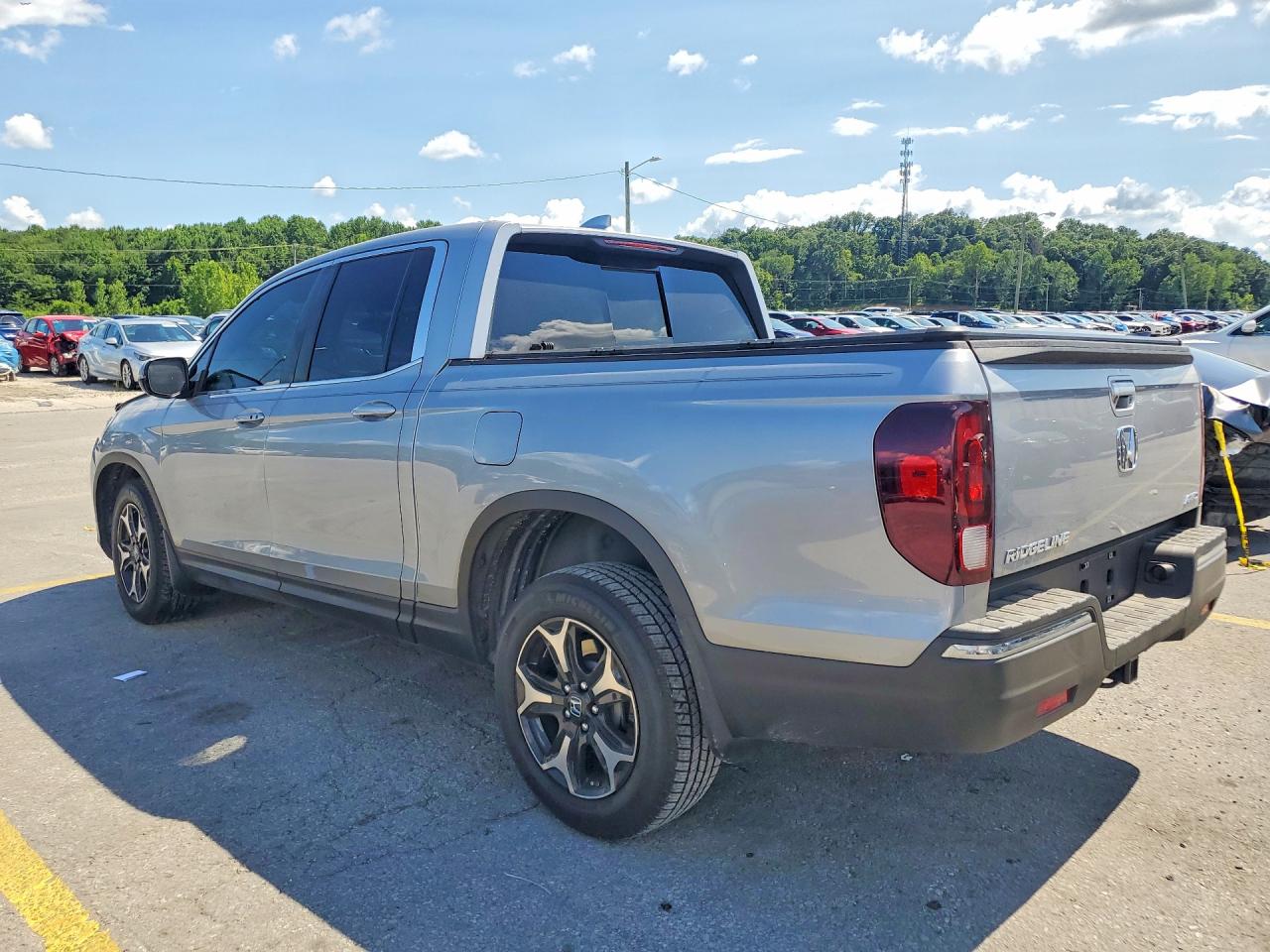 2019 HONDA RIDGELINE RTL — снимка 2