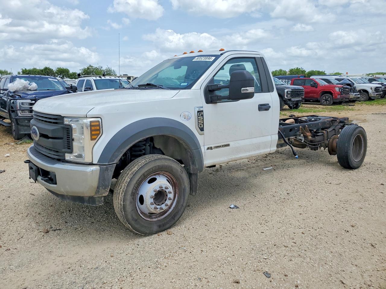 2019 FORD F550 SUPER DUTY STRIPPED CHASSIS