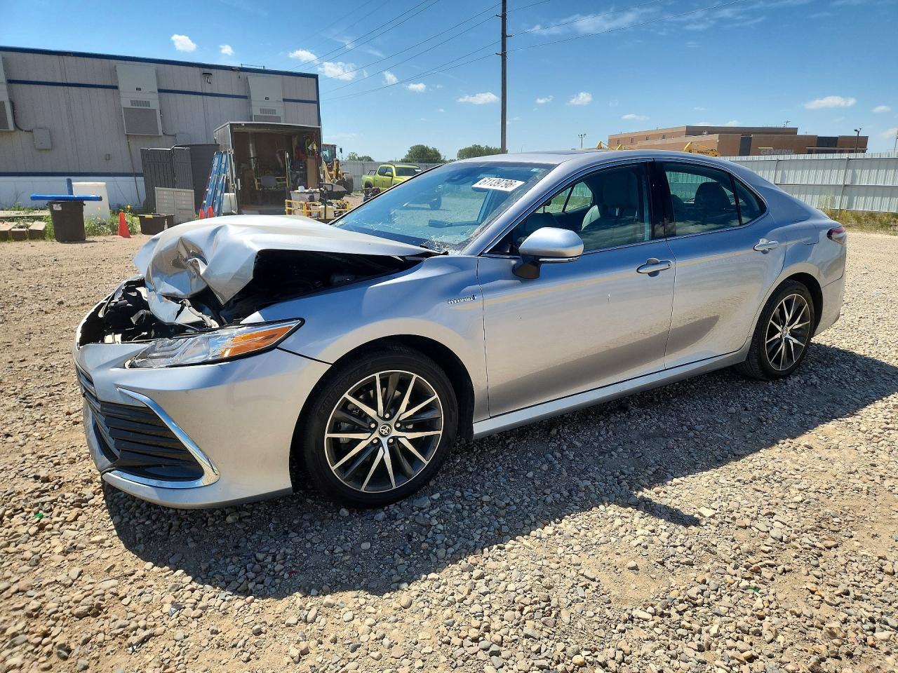2021 TOYOTA CAMRY XLE