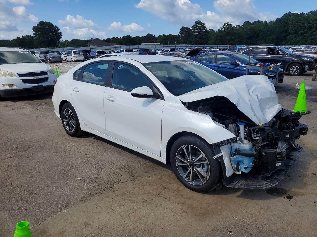2024 KIA FORTE LXS — снимка 4
