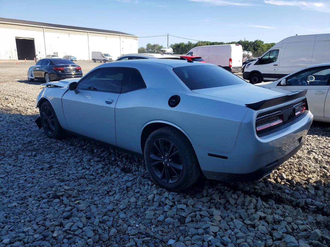 2020 DODGE CHALLENGER SXT — снимка 2
