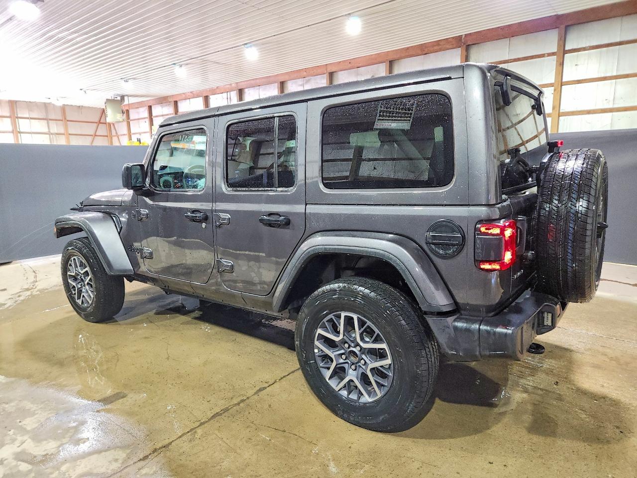 2025 JEEP WRANGLER SAHARA — снимка 2