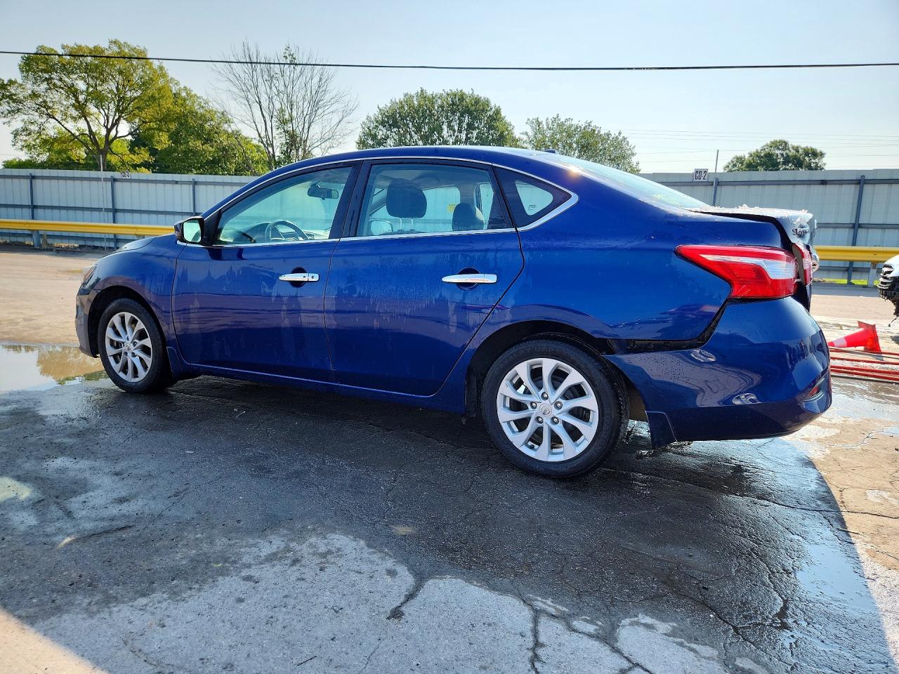 2019 NISSAN SENTRA SV — снимка 2