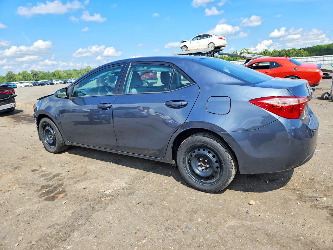 2018 TOYOTA COROLLA LE — снимка 2