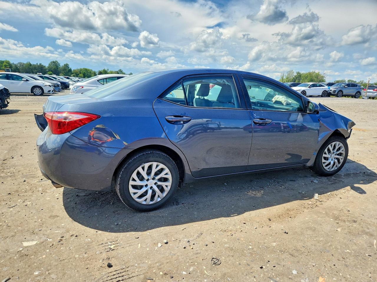 2018 TOYOTA COROLLA LE — снимка 3