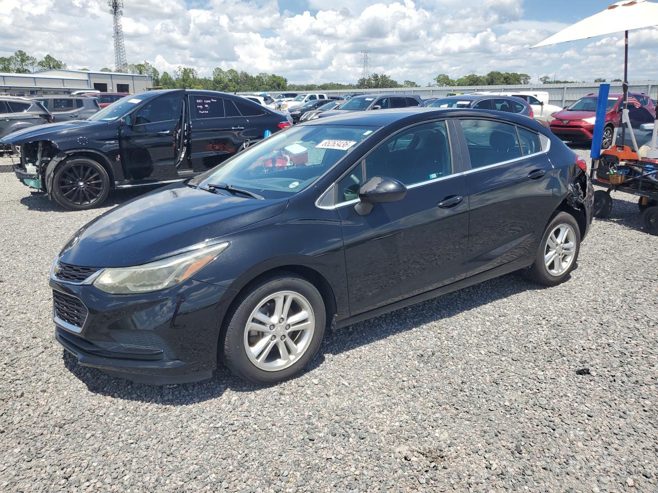 2017 CHEVROLET CRUZE LT