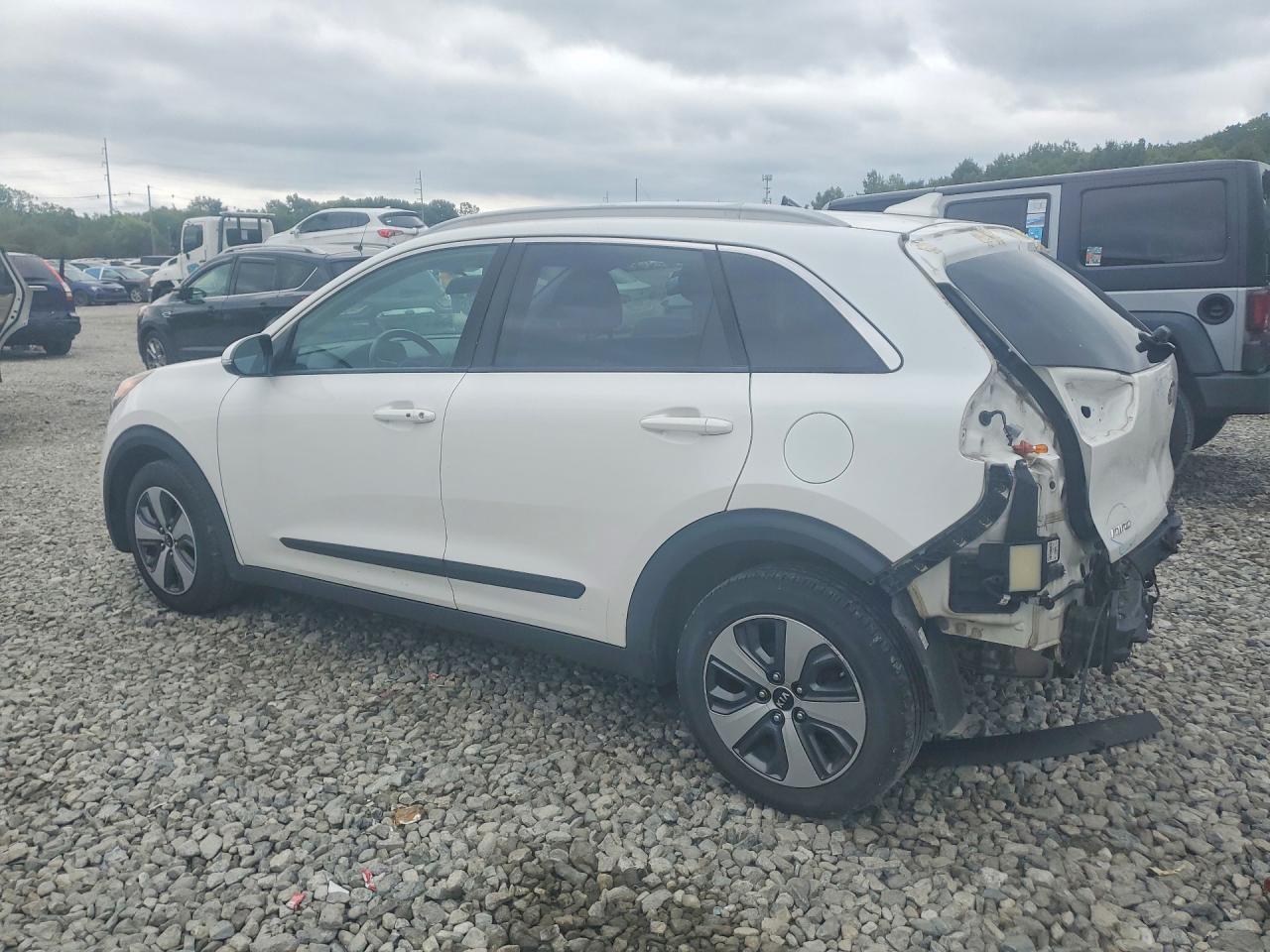 2017 KIA NIRO EX — снимка 2