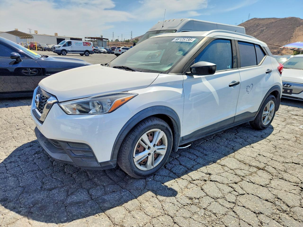 2018 NISSAN KICKS S