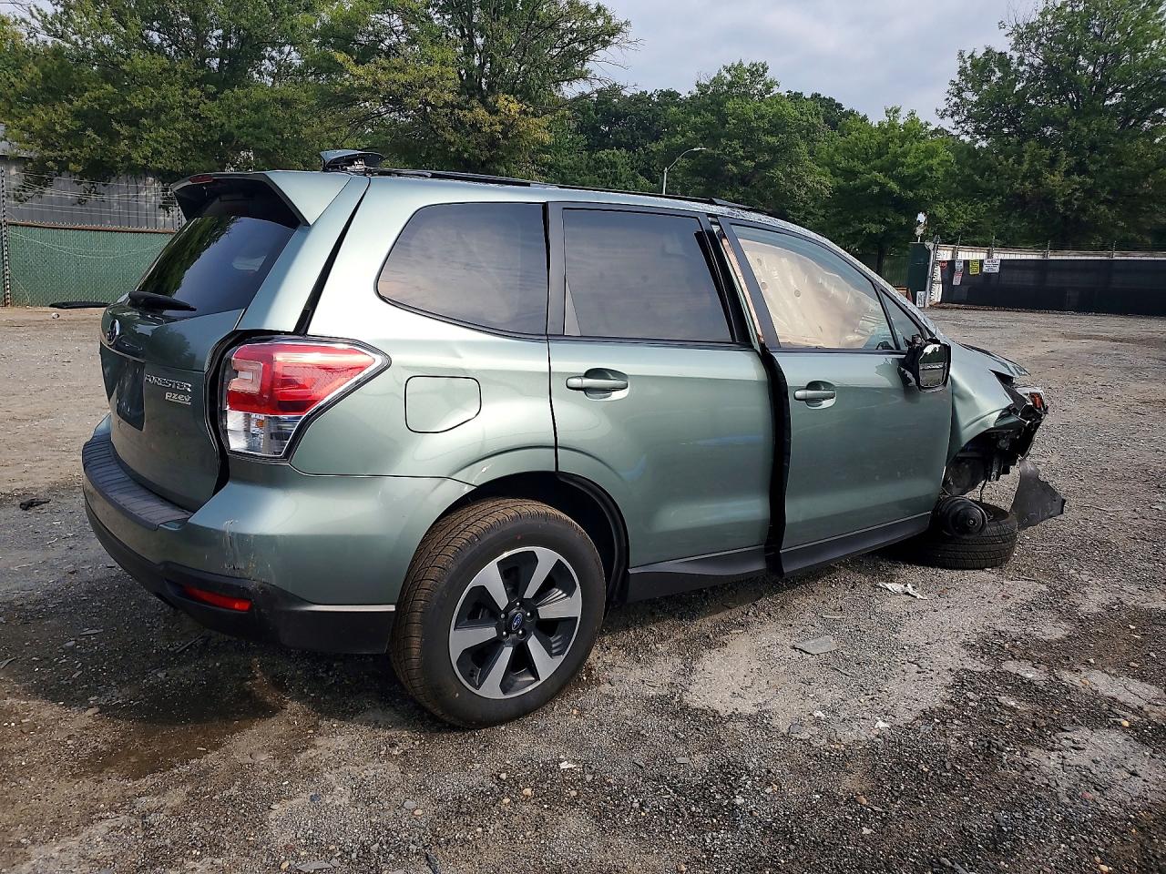 2017 SUBARU FORESTER 2.5I PREMIUM — снимка 3