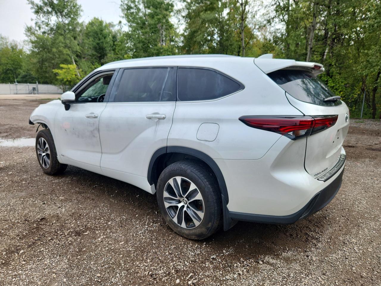 2024 TOYOTA HIGHLANDER HYBRID XLE — снимка 2