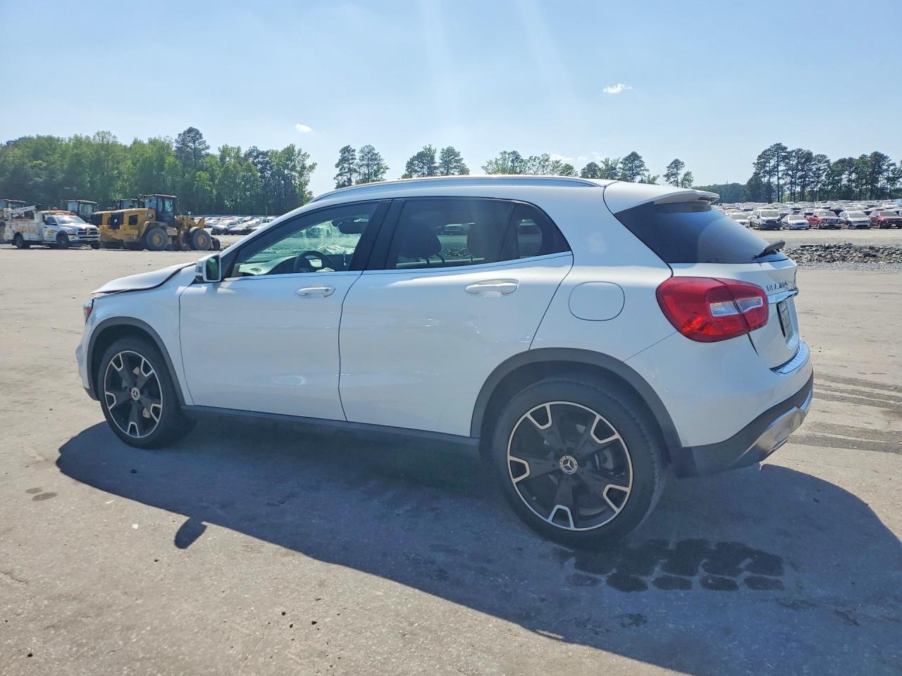 2019 MERCEDES-BENZ GLA 250 — снимка 2