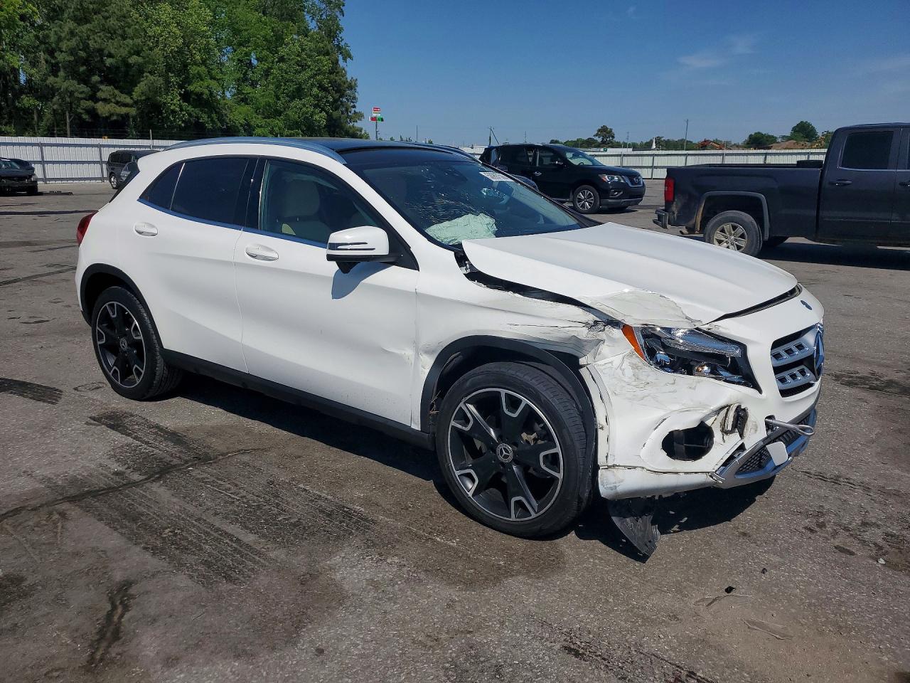 2019 MERCEDES-BENZ GLA 250 — снимка 4