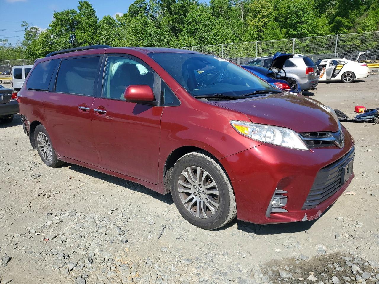 2020 TOYOTA SIENNA XLE 8-PASSENGER — снимка 4