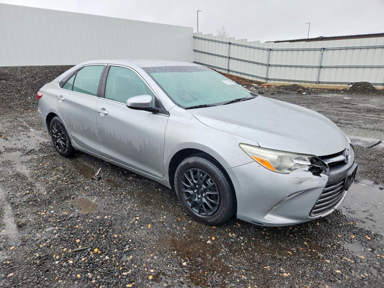 2016 TOYOTA CAMRY LE — снимка 4