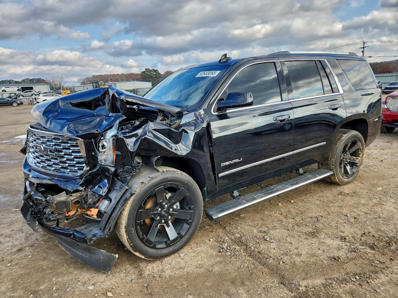 2019 GMC YUKON DENALI