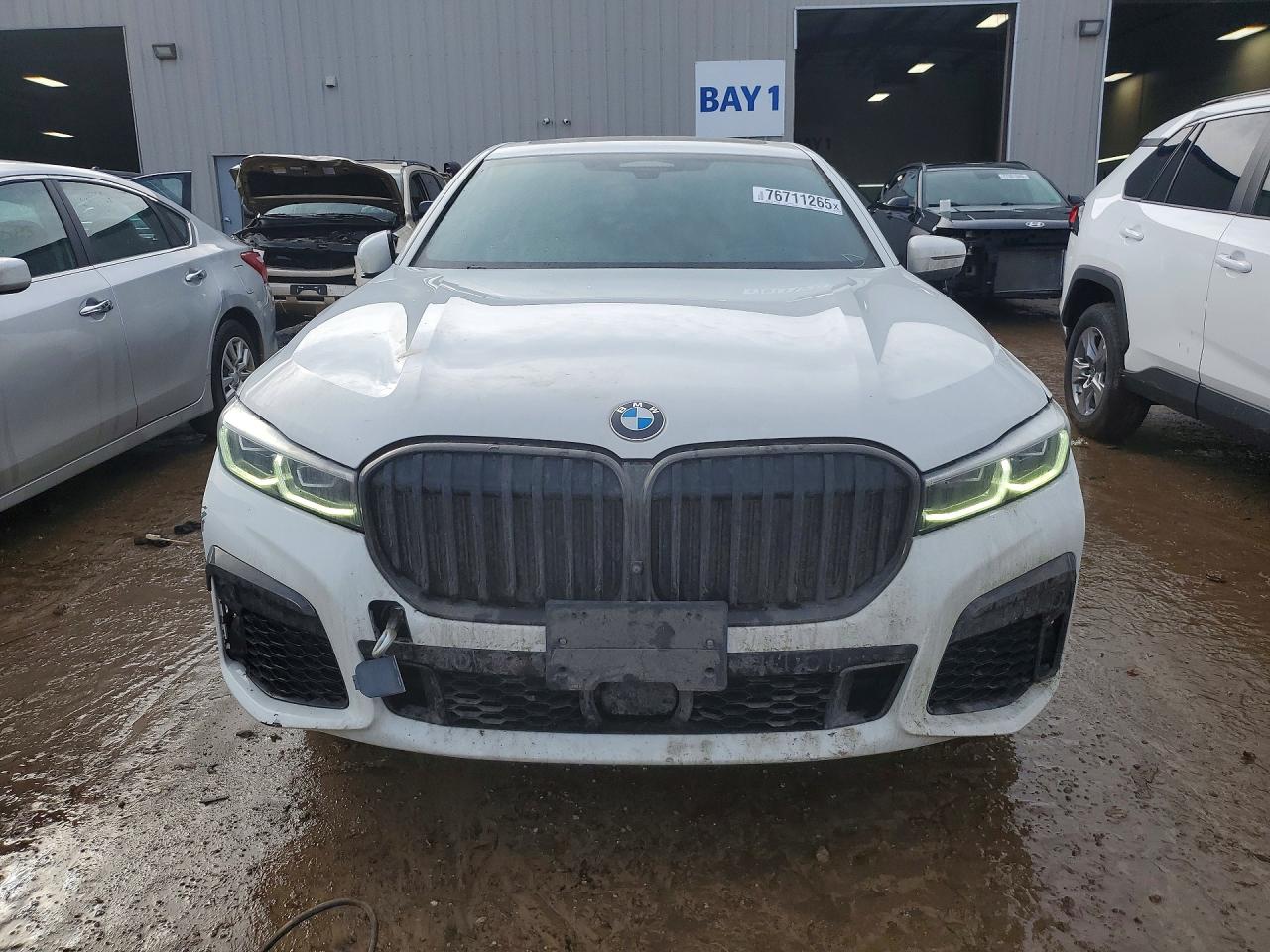 2020 BMW 750 XI — снимка 5