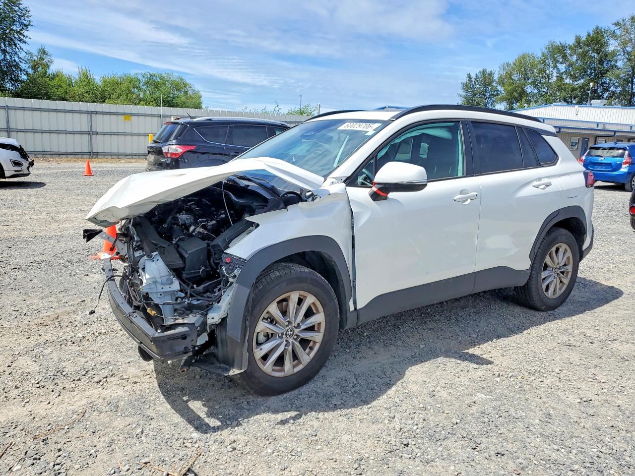2024 TOYOTA COROLLA CROSS LE