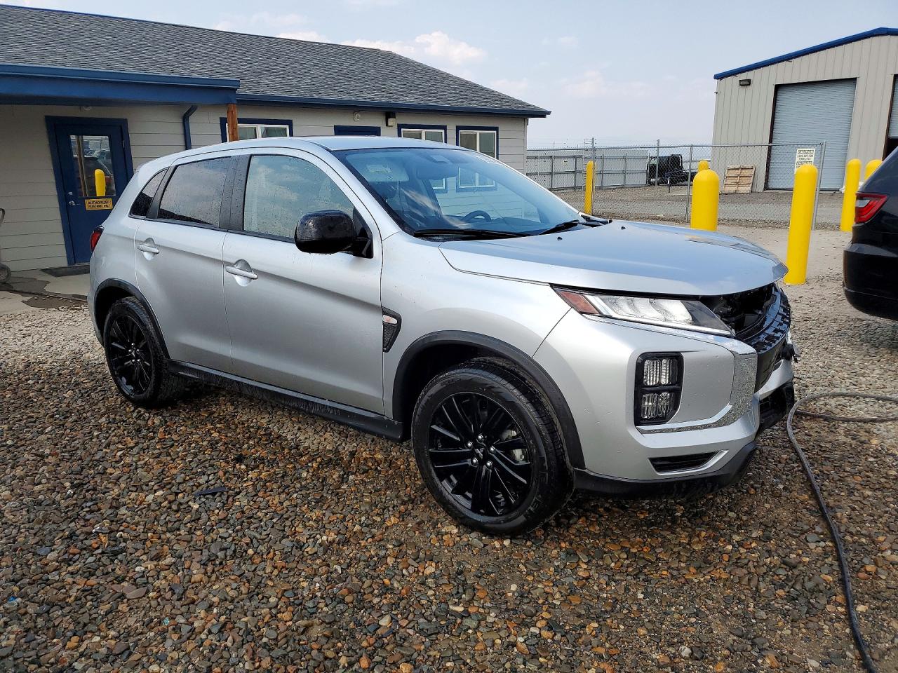 2026 MITSUBISHI OUTLANDER SPORT S/SE — снимка 4