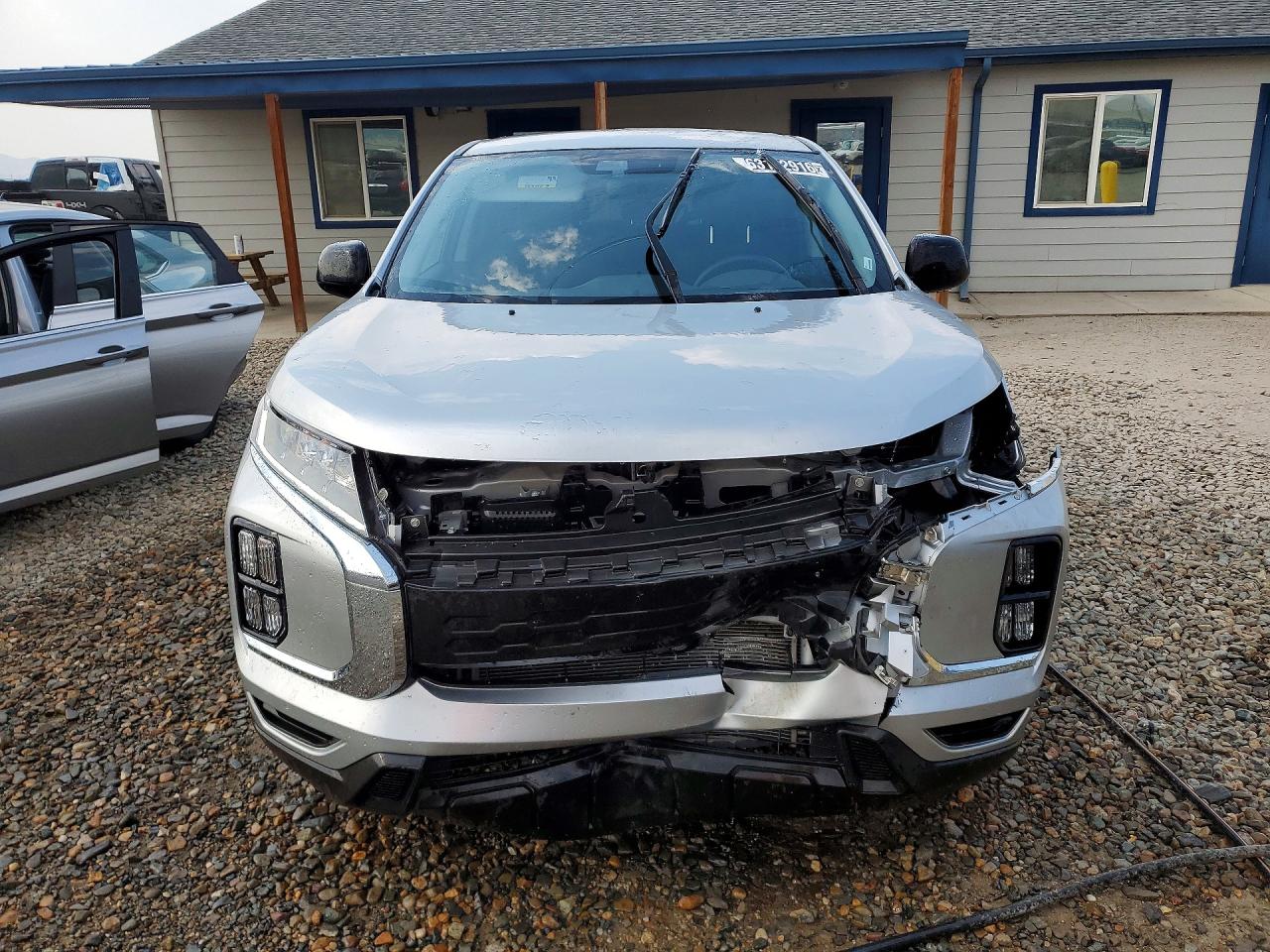 2026 MITSUBISHI OUTLANDER SPORT S/SE — снимка 5