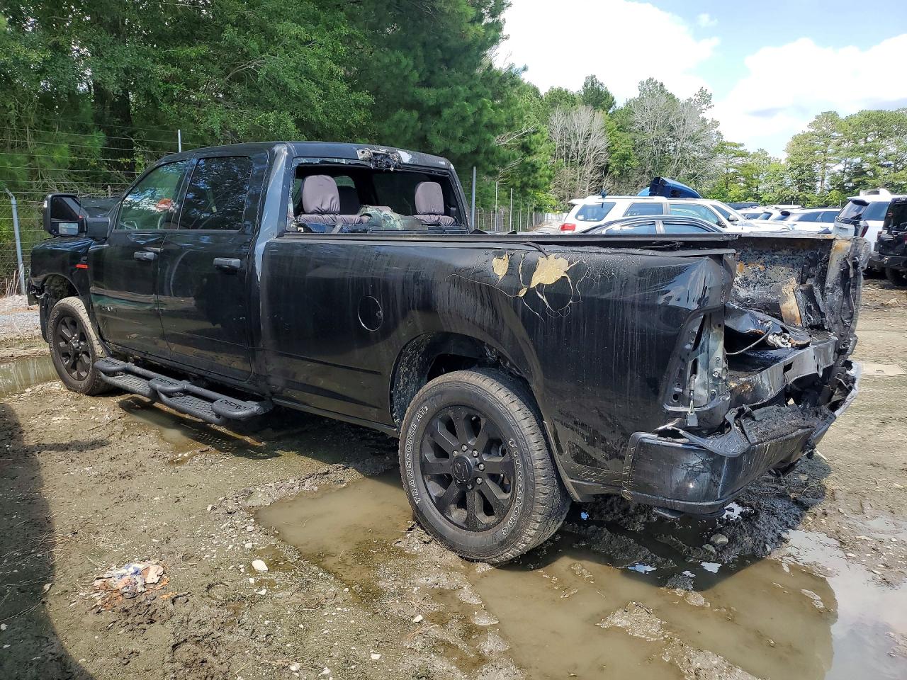 2025 RAM 3500 BIG HORN — снимка 2