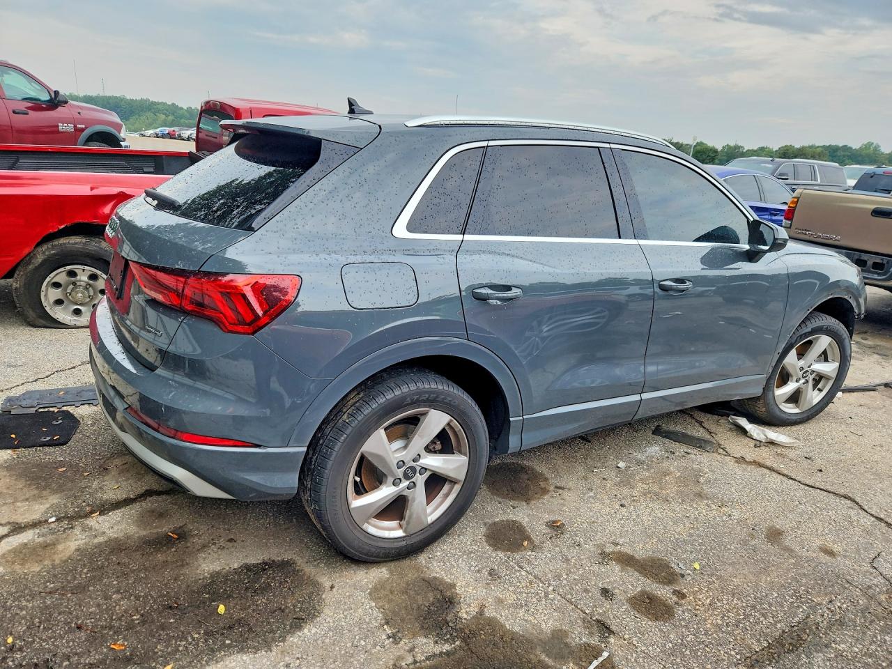 2021 AUDI Q3 PREMIUM 40 — снимка 3