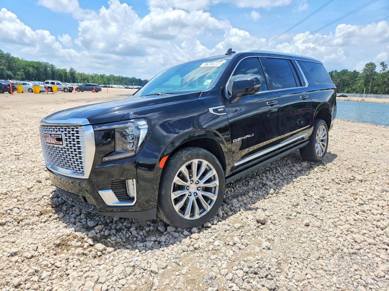 2022 GMC YUKON XL DENALI