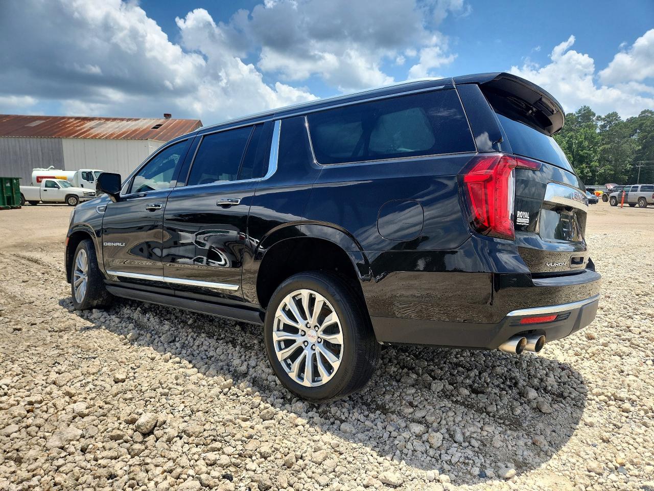 2022 GMC YUKON XL DENALI — снимка 2