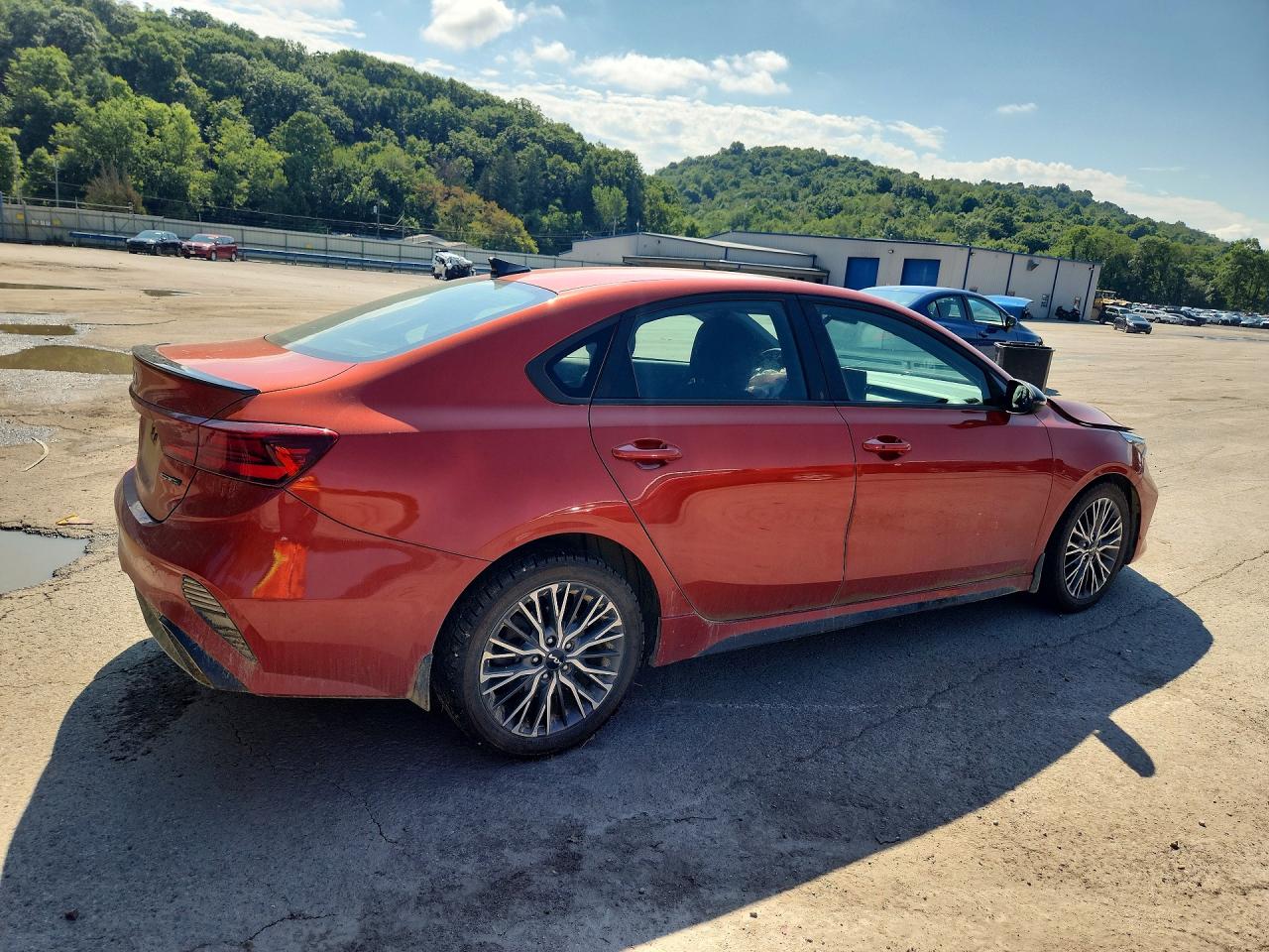 2023 KIA FORTE GT LINE — снимка 3
