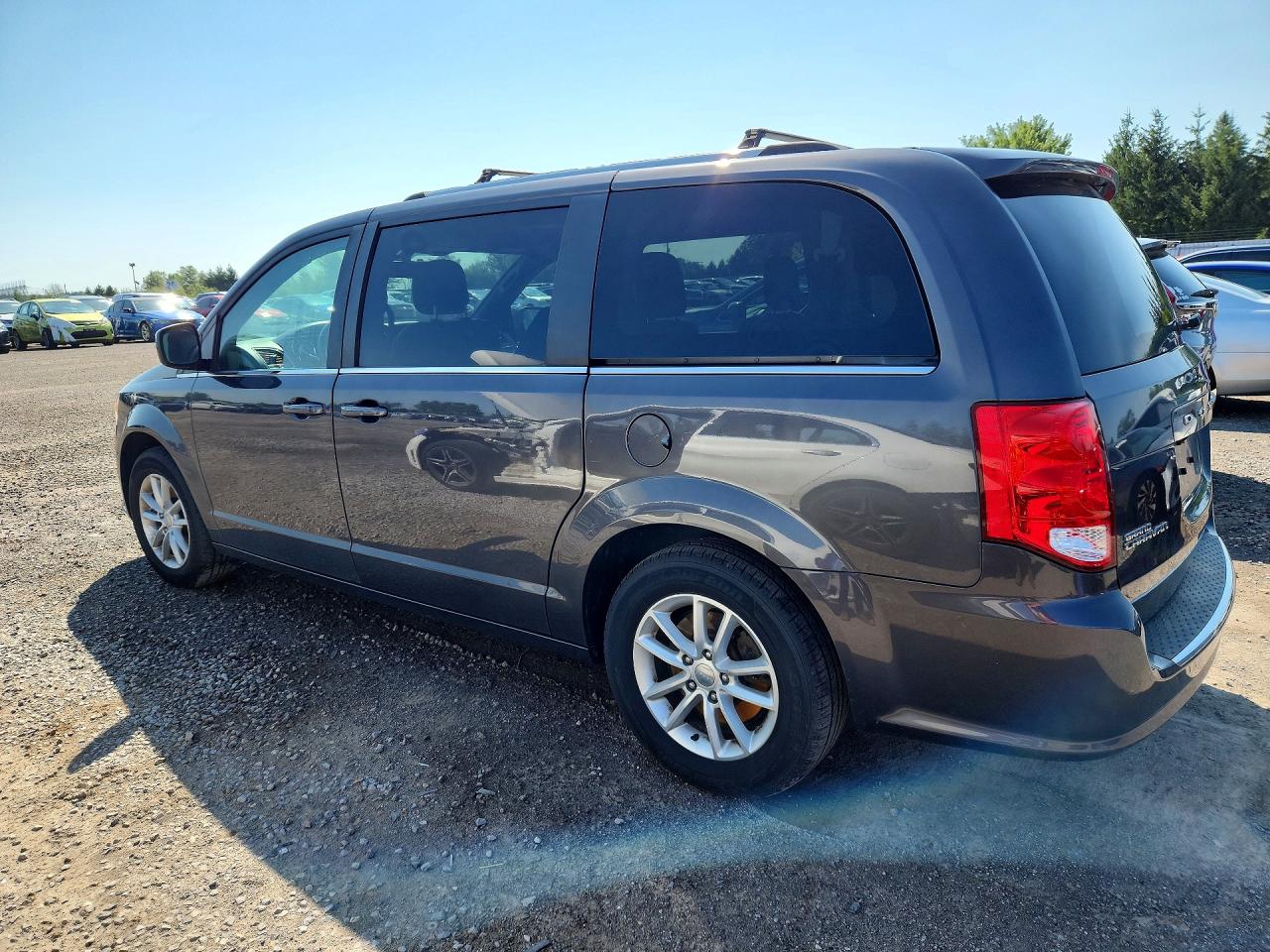 2019 DODGE GRAND CARAVAN SE — снимка 2