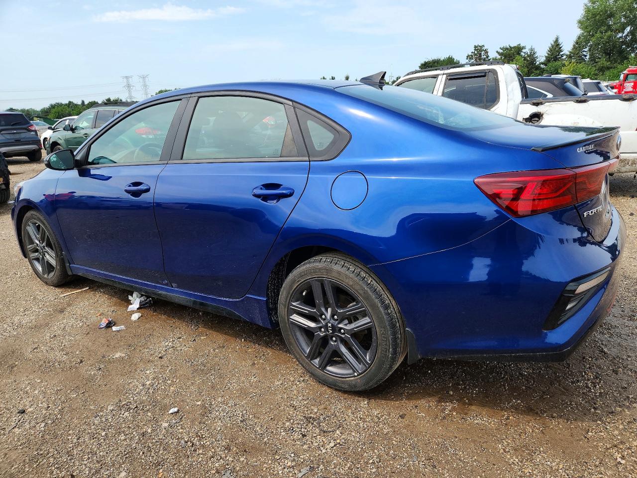2021 KIA FORTE GT LINE — снимка 2