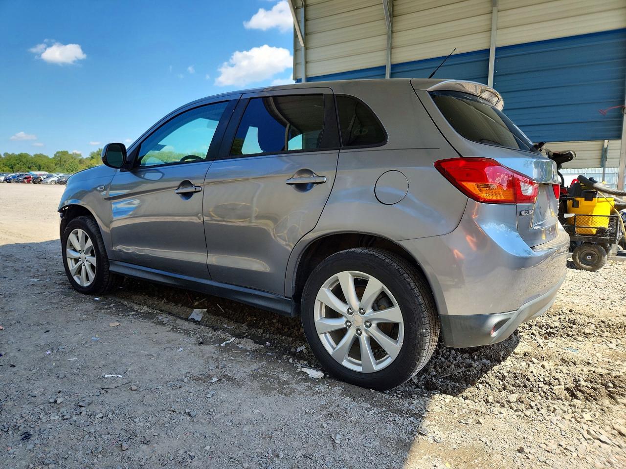 2015 MITSUBISHI OUTLANDER SPORT ES — снимка 2