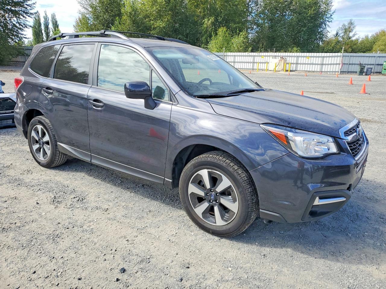2017 SUBARU FORESTER 2.5I PREMIUM — снимка 4