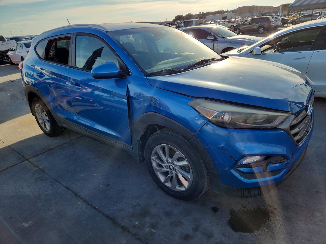 2016 HYUNDAI TUCSON SE — снимка 4