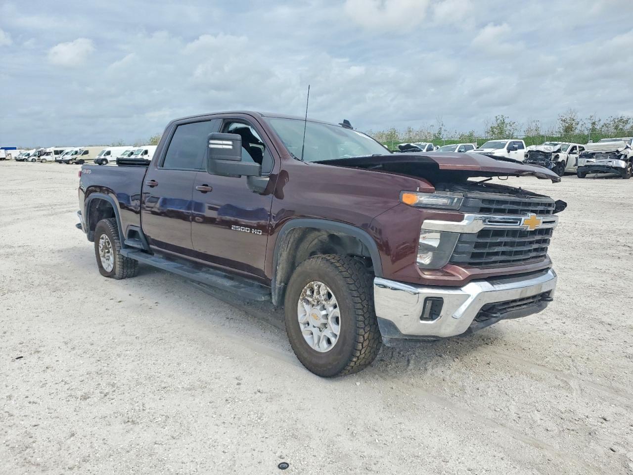 2024 CHEVROLET SILVERADO K2500 HEAVY DUTY LT