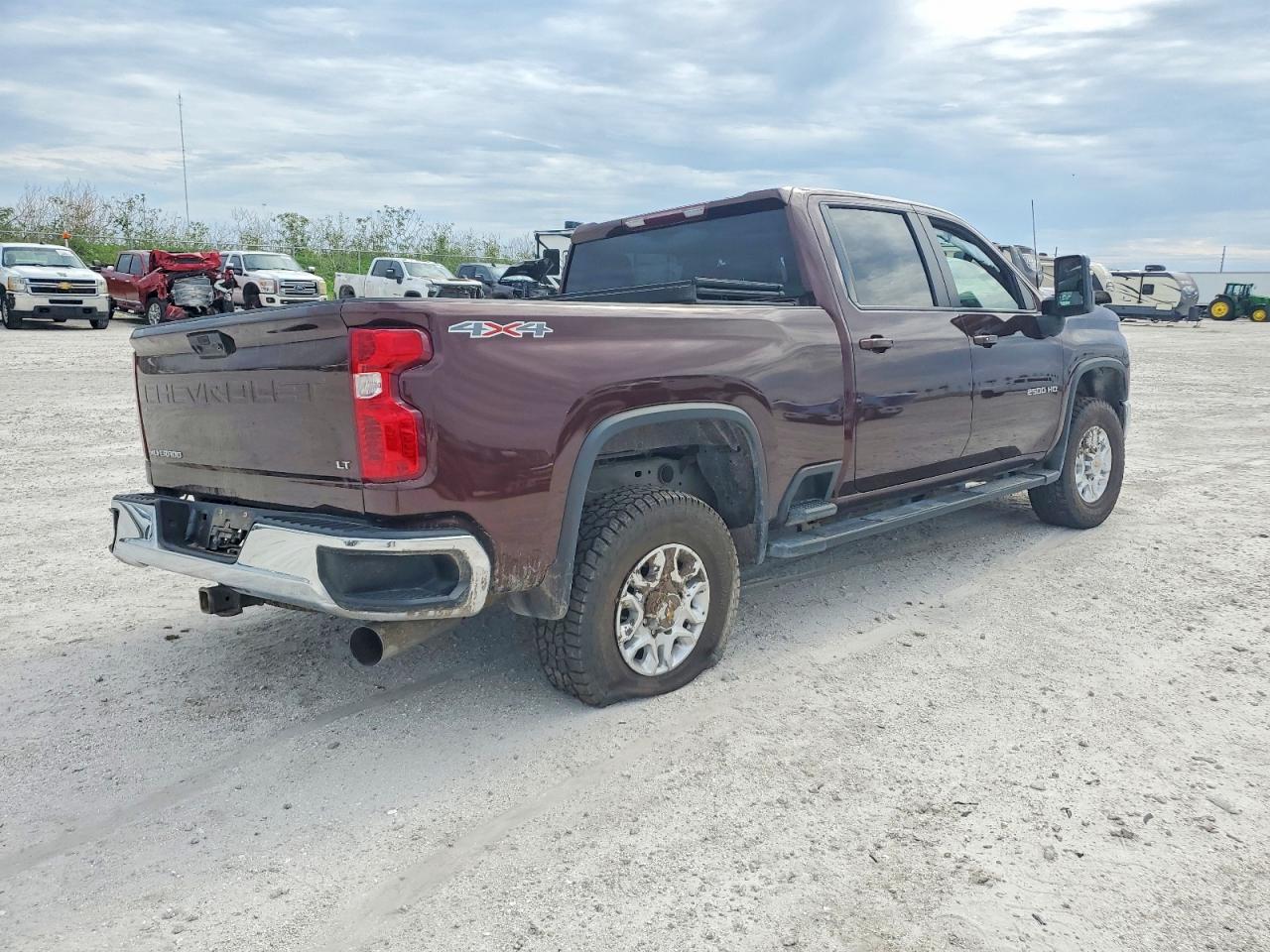 2024 CHEVROLET SILVERADO K2500 HEAVY DUTY LT — снимка 4