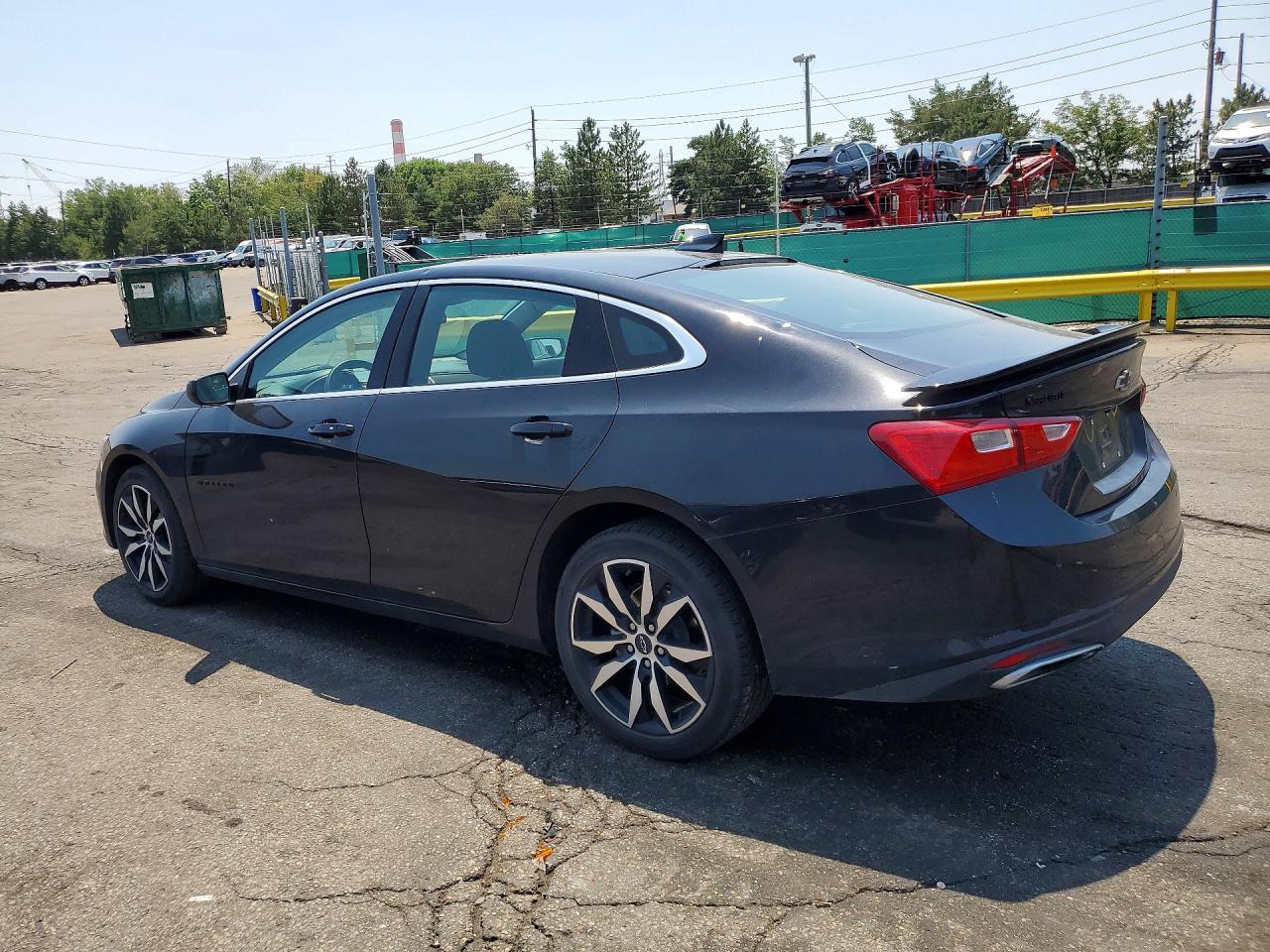 2024 CHEVROLET MALIBU RS — снимка 2