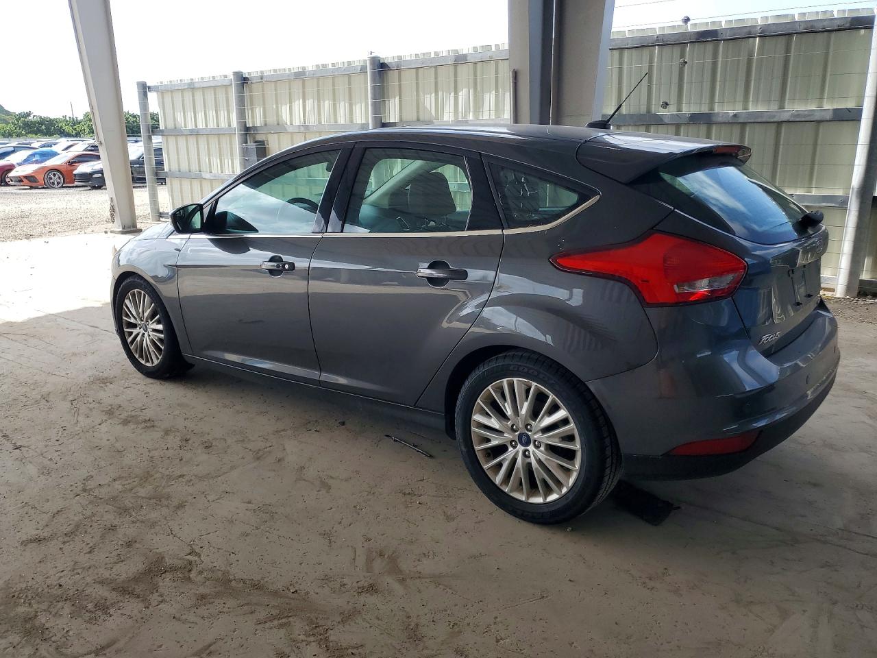 2017 FORD FOCUS TITANIUM — снимка 2