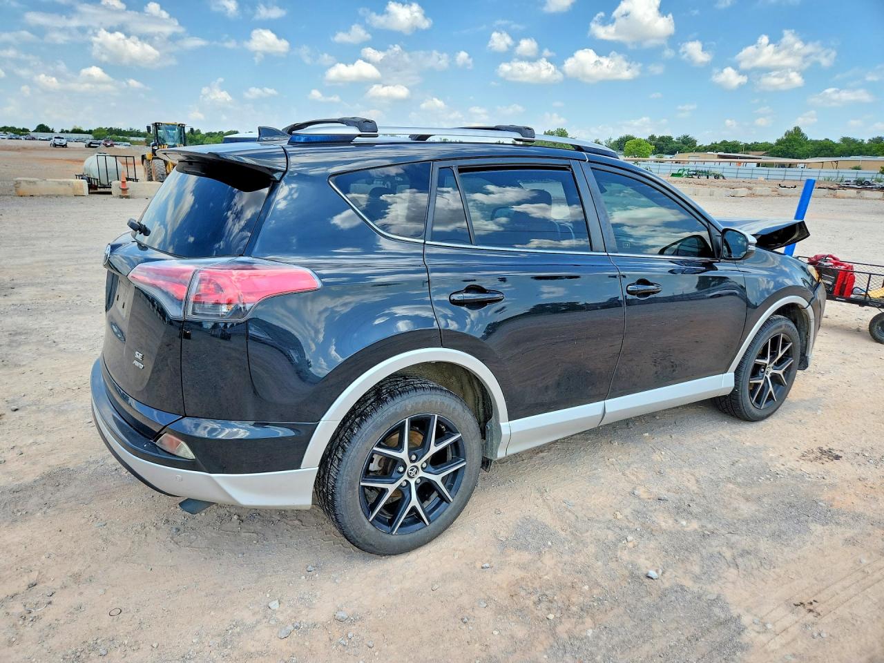 2016 TOYOTA RAV4 SE — снимка 3