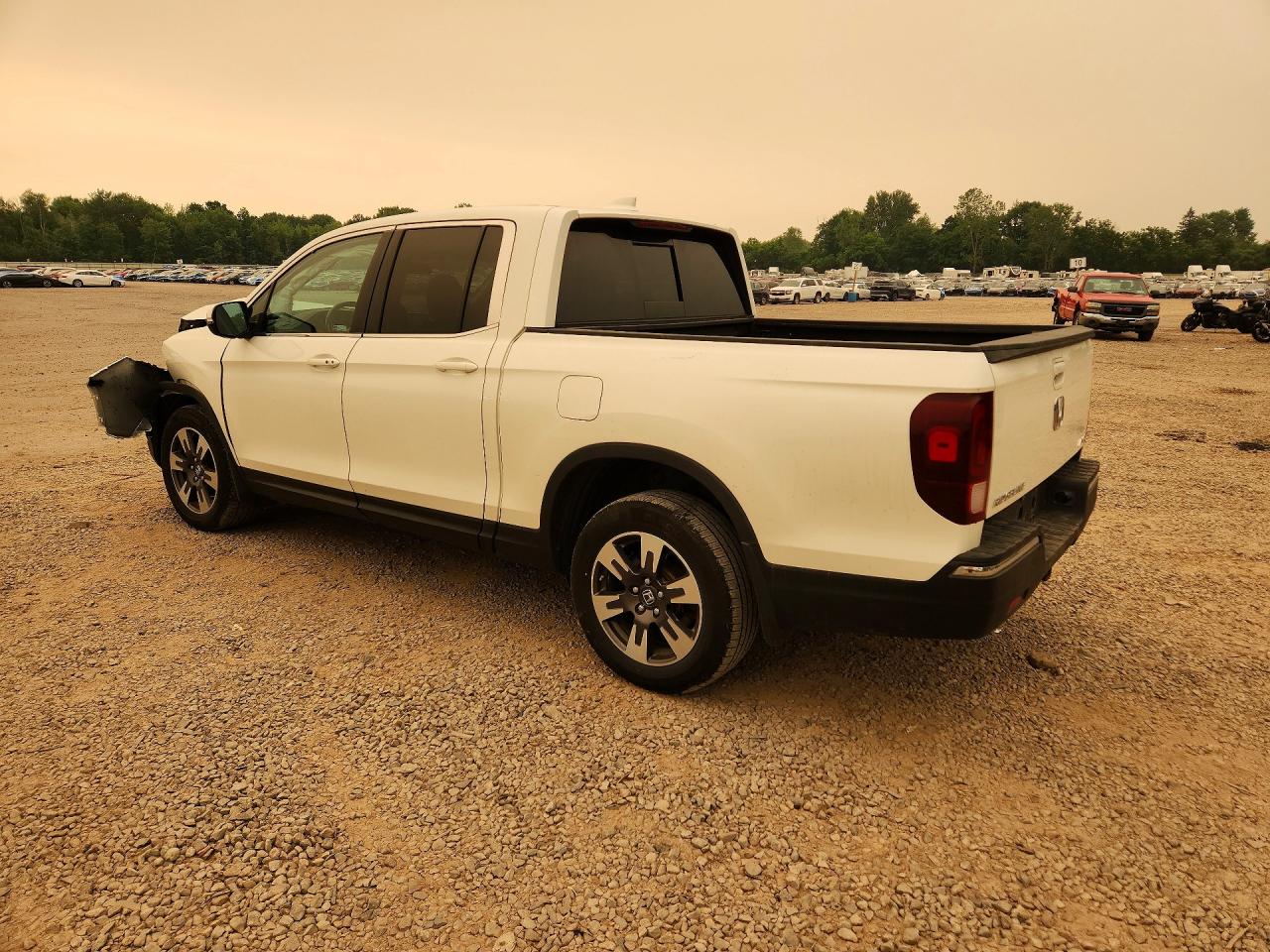 2019 HONDA RIDGELINE RTL — снимка 2
