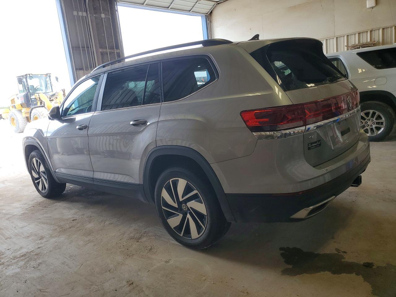2024 VOLKSWAGEN ATLAS SE — снимка 2