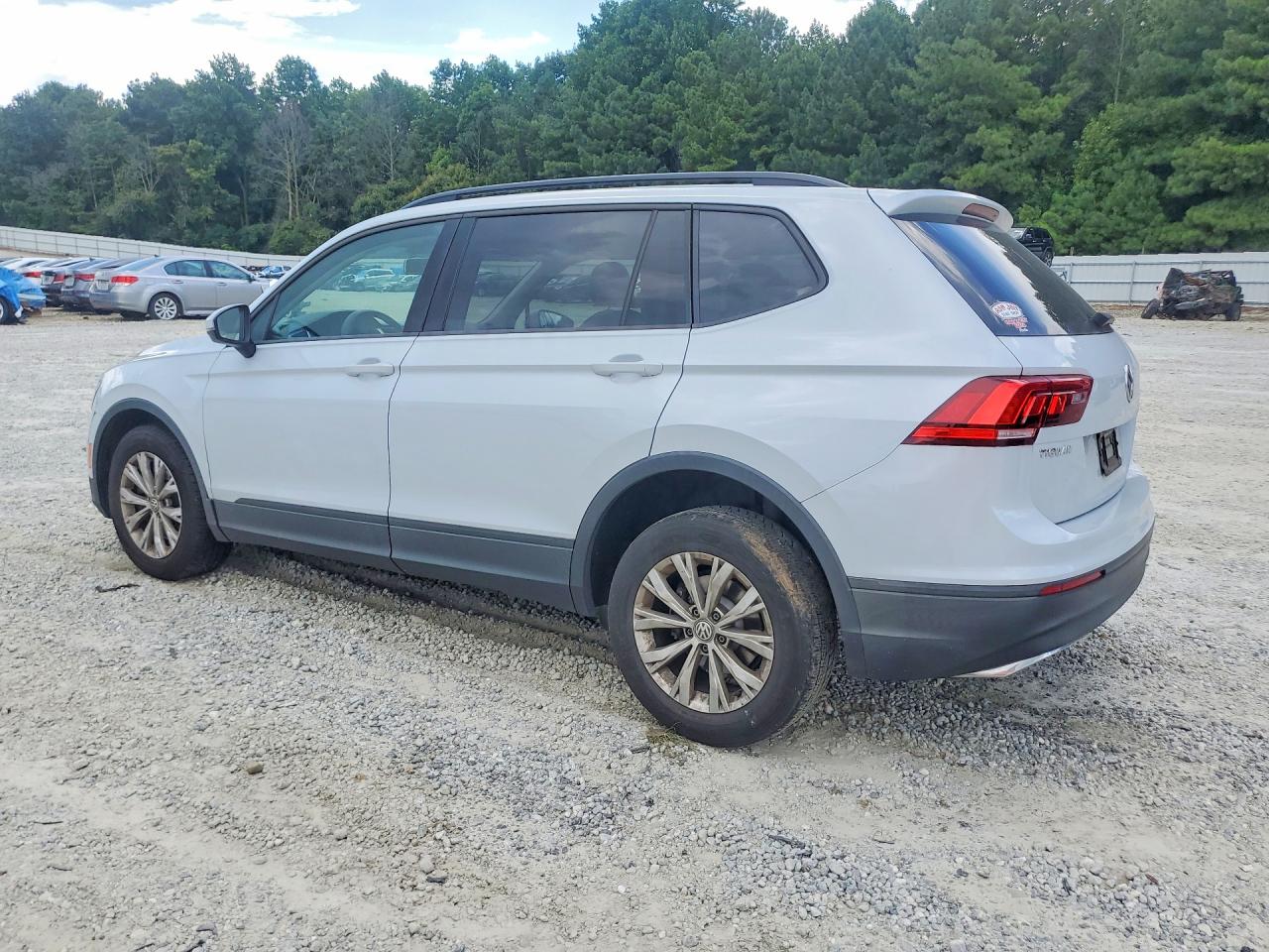 2018 VOLKSWAGEN TIGUAN — снимка 2