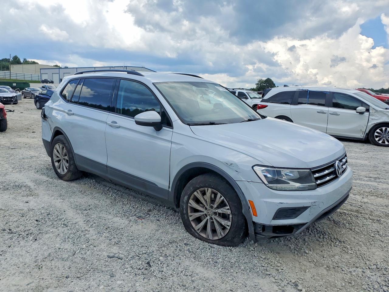 2018 VOLKSWAGEN TIGUAN — снимка 4