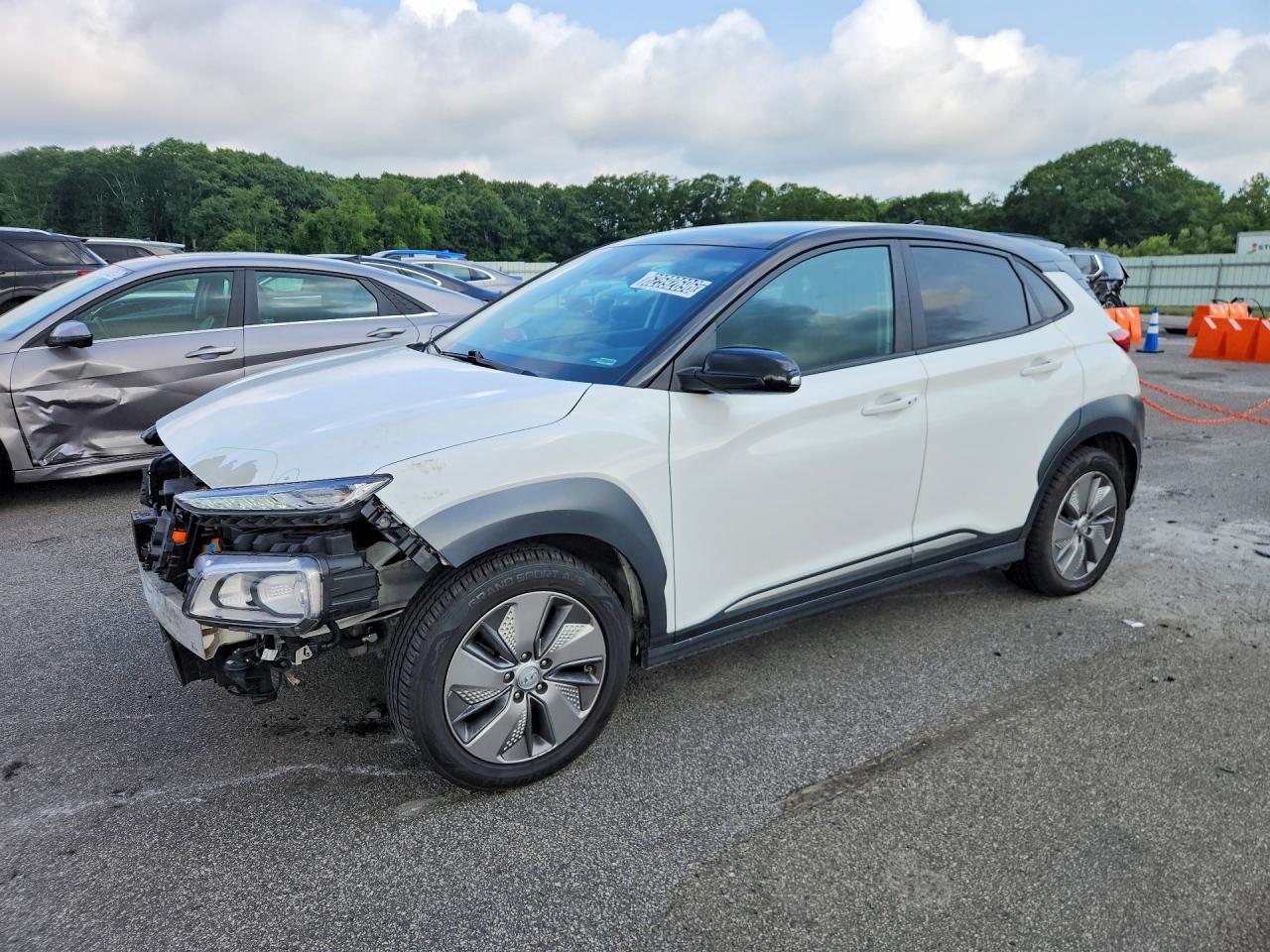 2021 HYUNDAI KONA SEL