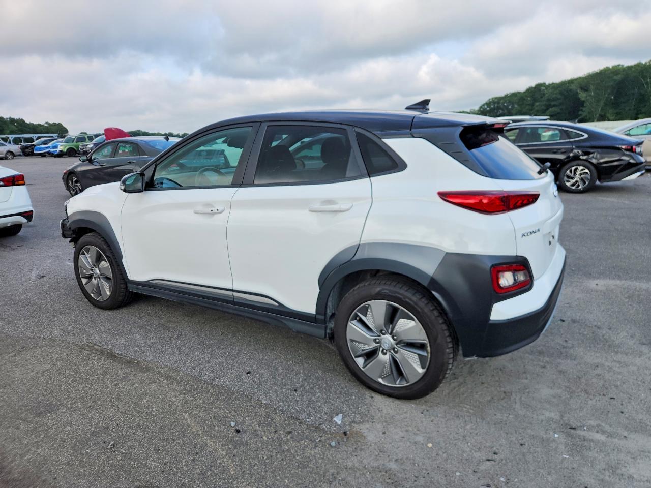 2021 HYUNDAI KONA SEL — снимка 2