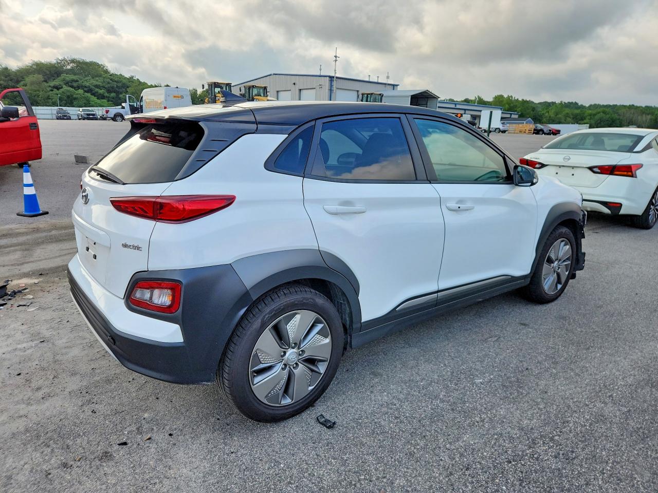 2021 HYUNDAI KONA SEL — снимка 3