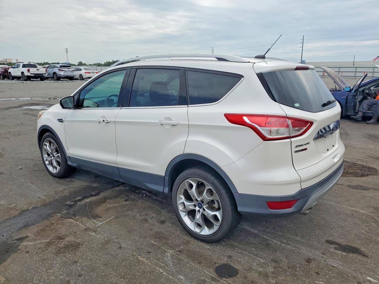 2015 FORD ESCAPE TITANIUM — снимка 2