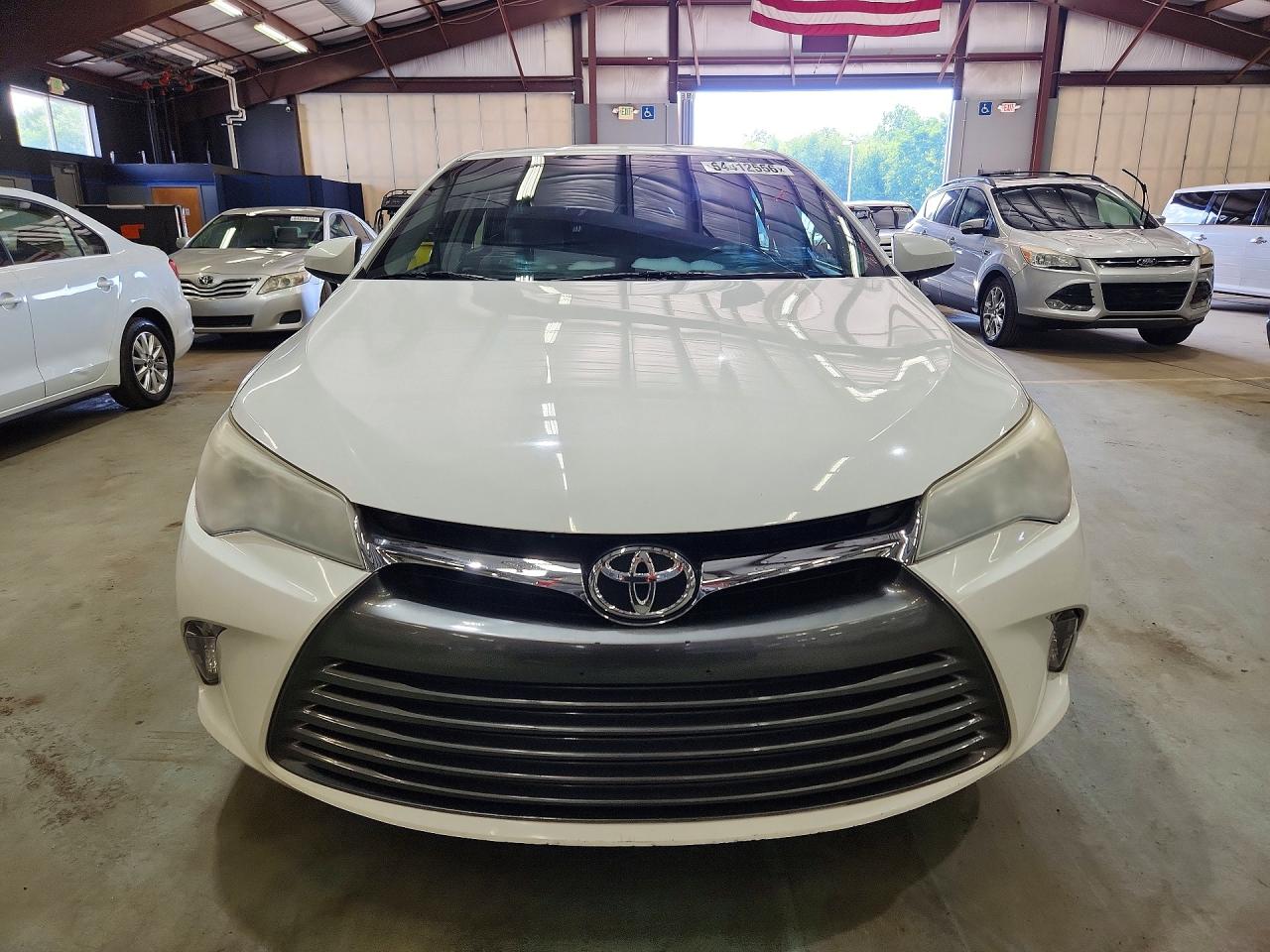 2017 TOYOTA CAMRY LE — снимка 5